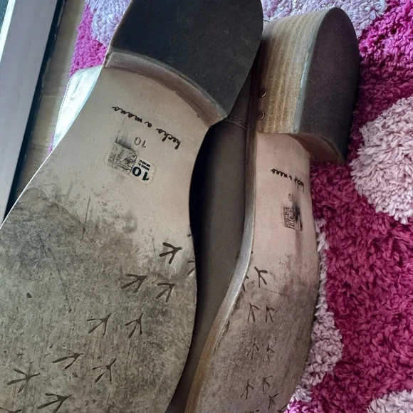 Beek Tan Ankle Booties with Slouchy Design size 10 Anthro - Picture 3 of 4